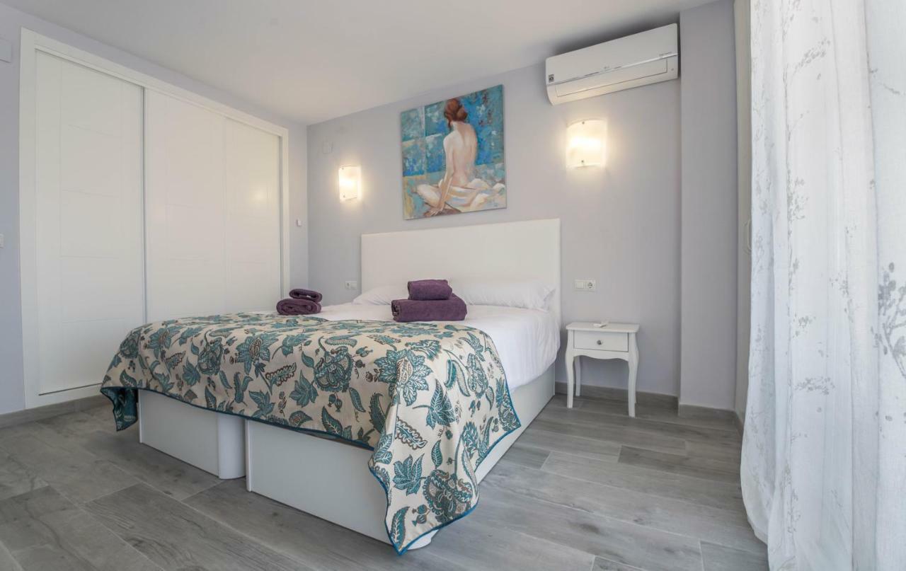 Precioso Apartamento Al Lado De La Playa Benalmadena Luaran gambar
