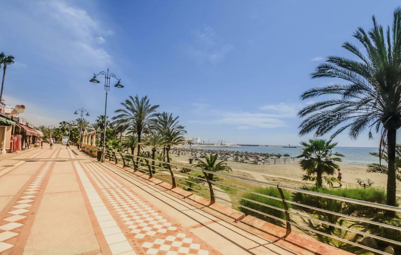 Precioso Apartamento Al Lado De La Playa Benalmadena Luaran gambar