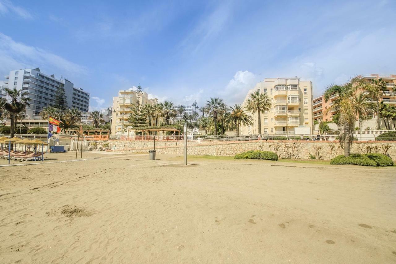 Precioso Apartamento Al Lado De La Playa Apartment Benalmadena Luaran gambar